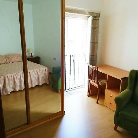 Апартаменти Pension Residencia Universitaria Rey Сантьяго-де-Компостела Екстер'єр фото