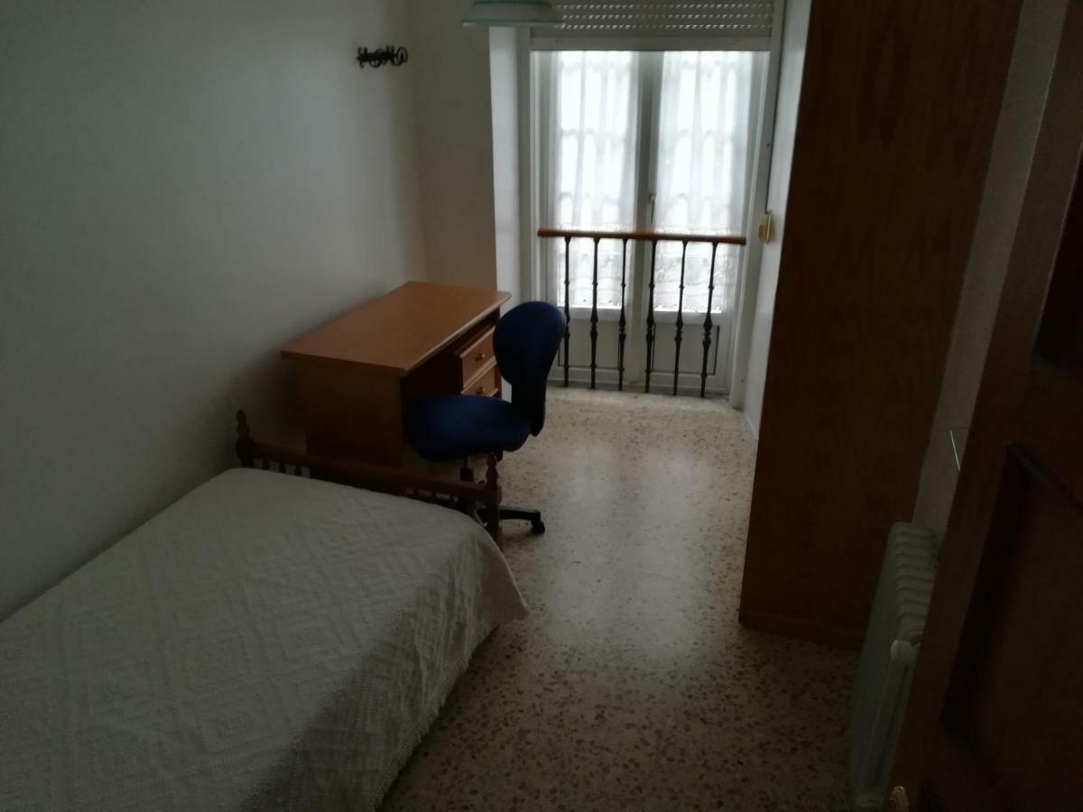 Апартаменти Pension Residencia Universitaria Rey Сантьяго-де-Компостела Екстер'єр фото